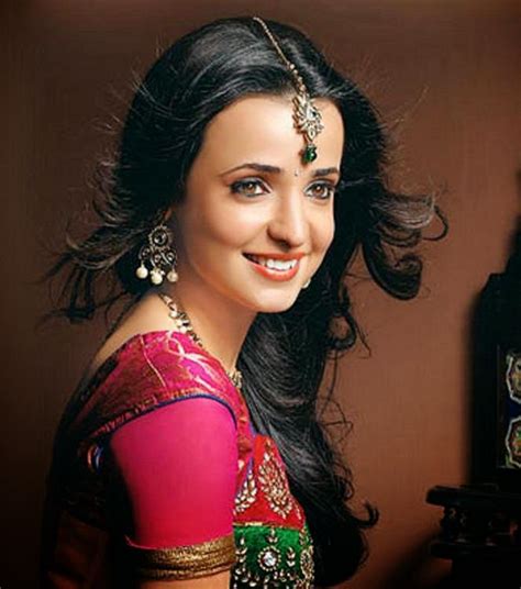 irani sanaya|More.